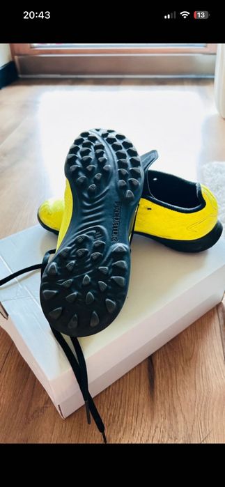 Turfy Adidas Predator roz 36