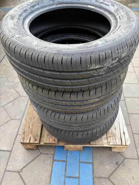 Opony Good Year 195/65R15
