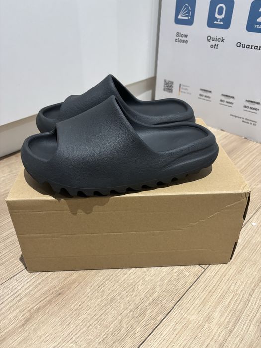 Klapki Adidas Yeezy slide onyx Warszawa Włochy •