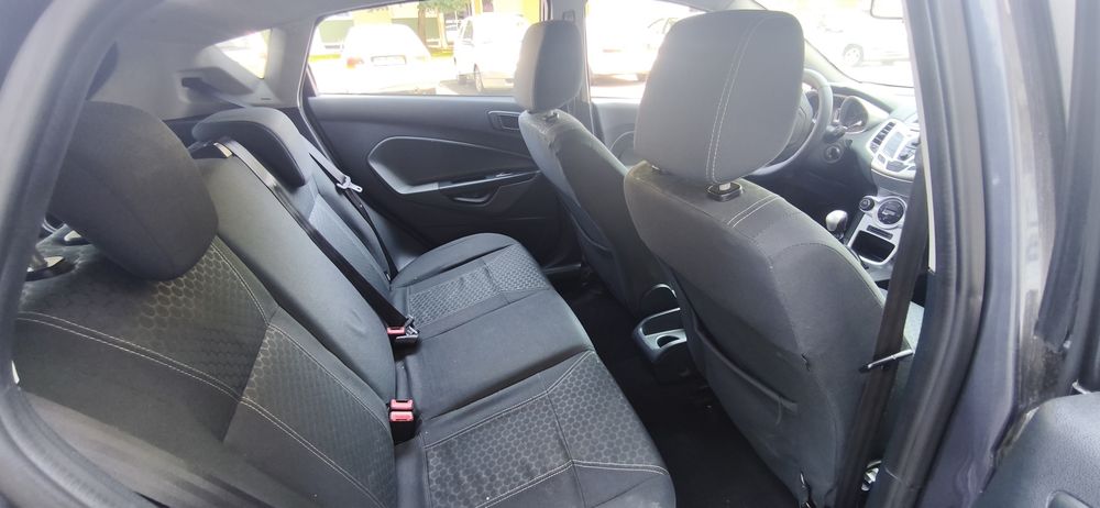 Ford Fiesta — fotografia 8