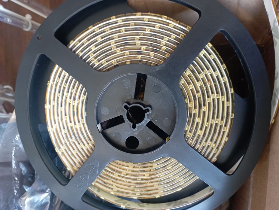 Taśma LED 5m 12v żółty