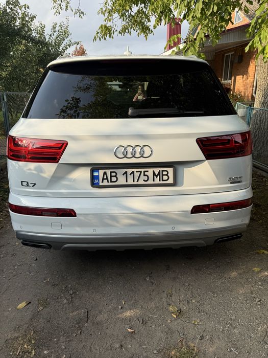 Audi Q7 2017 3.0 бензин