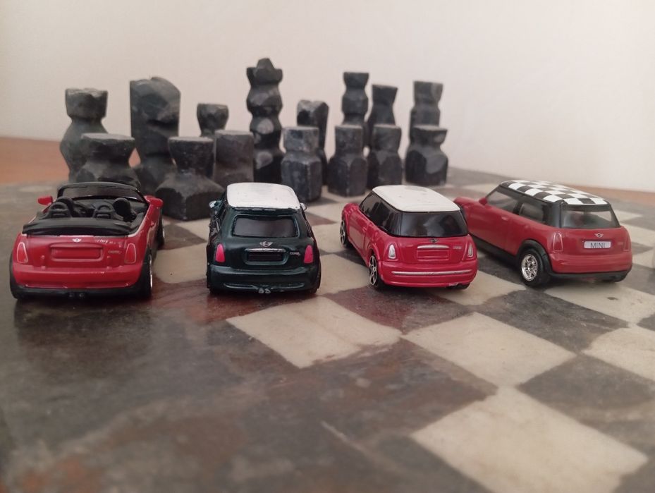 Minis ( 4 viaturas ) ( miniaturas / brinquedos )