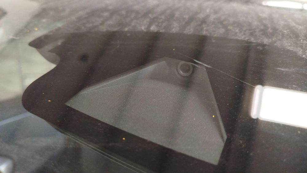 Câmera frontal TOYOTA Yaris (_P21_, _PA1_, _PH1_)