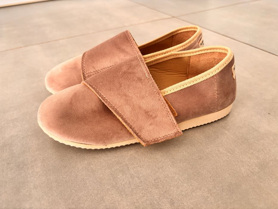 Kapcie Slippers Family rozm. 36