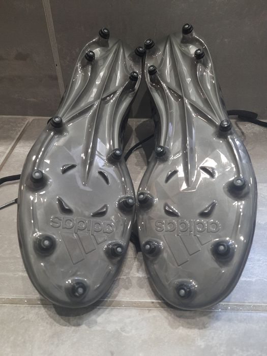 Buty korki, turfy 45 1/3  i  44 adidas*NOWE *