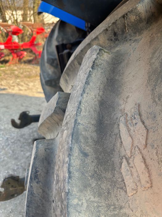 Ciagnik New holland t6080 stan bdb