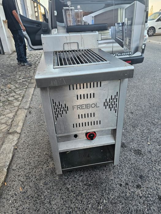 Grelhador a gas freibol
