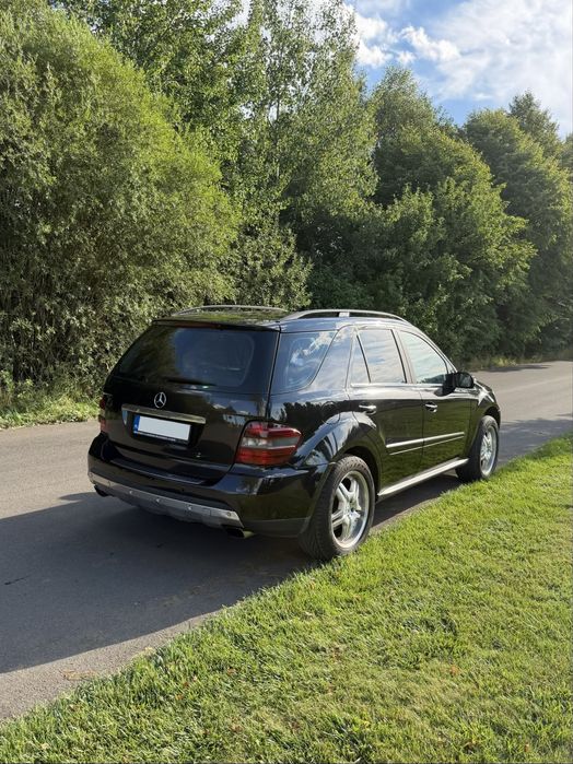 Mercedes-Benz ML