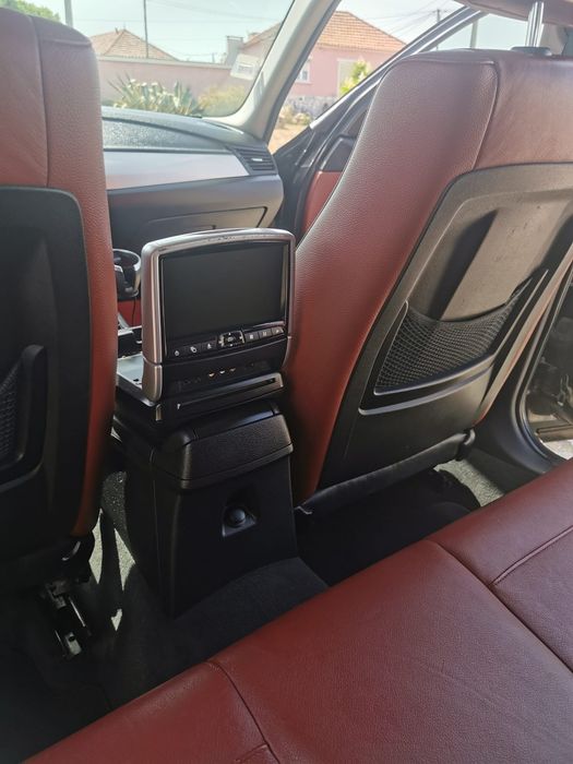 BMW X1 18d automático