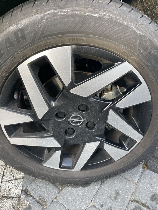 Witam okazja nowe roczne opony 215 60 r 17