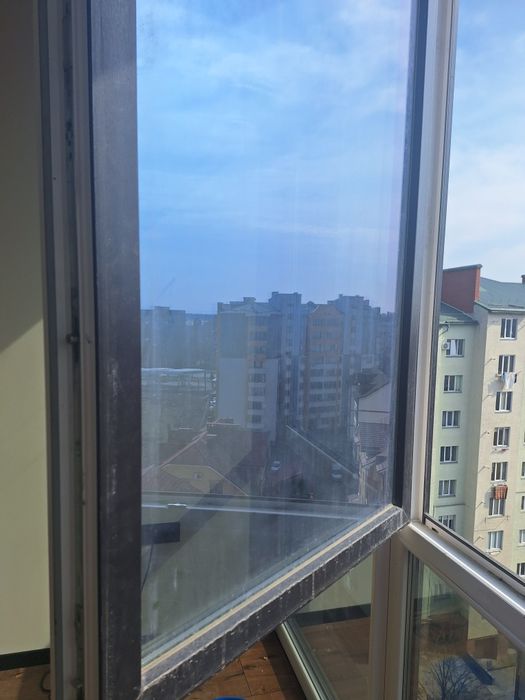 Клінінг Чисто в домі