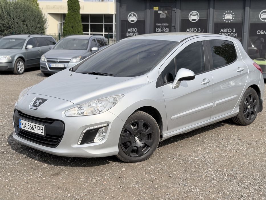 Peugeot 308 /2012 р/ Автомат