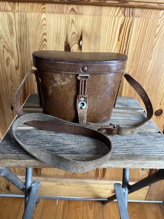 Sprzedam sygnowane skórzane etui do lornetki CARL ZEISS JENA