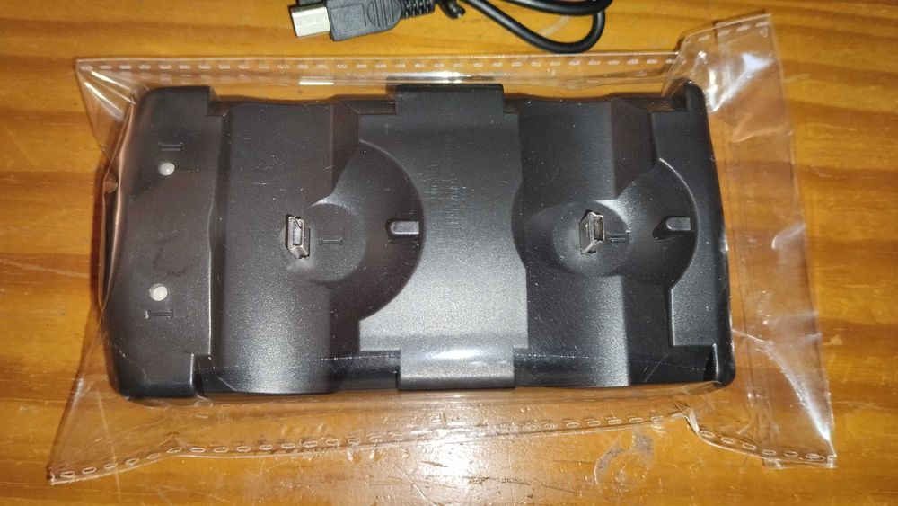Estação de Carregamento Duplo PS3 - Novo e Lacrado
