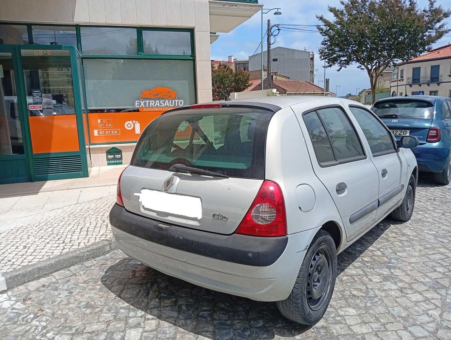 Renault Clio 2003