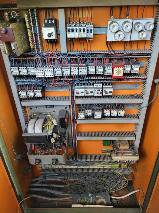 Szlifierka do płaszczyzn ABA FFU 750/50 | stół 750×400