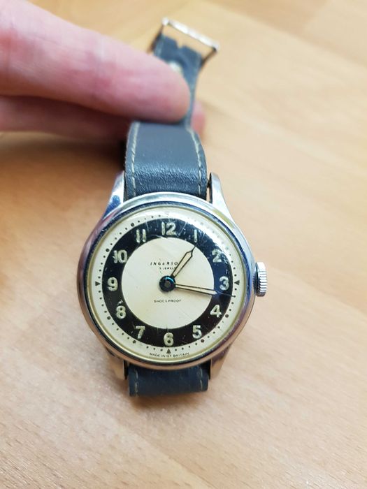 Stary zabytkowy zegarek *Ingersoll*