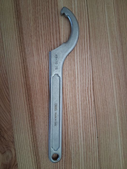 Klucz hakowy metalowy