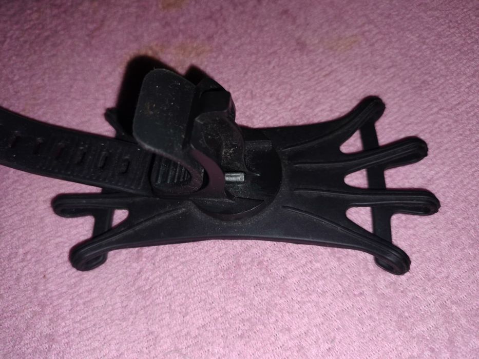 Uchwyt na telefon sahoo