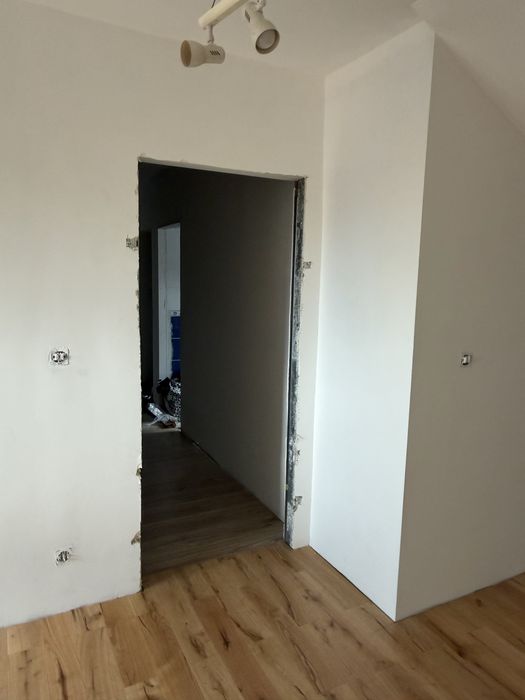 Drzwi wewnetrze, ukryte 80cm do malowania