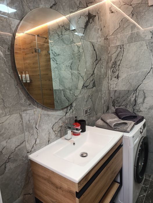 Modern Apartment , вул. Куліша 2 подобово.