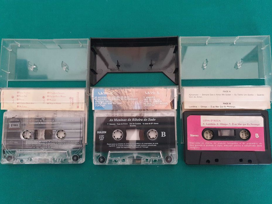 Cassetes de audio vintage: Rui Veloso, Lena D'Água, Fantasias, Meninas