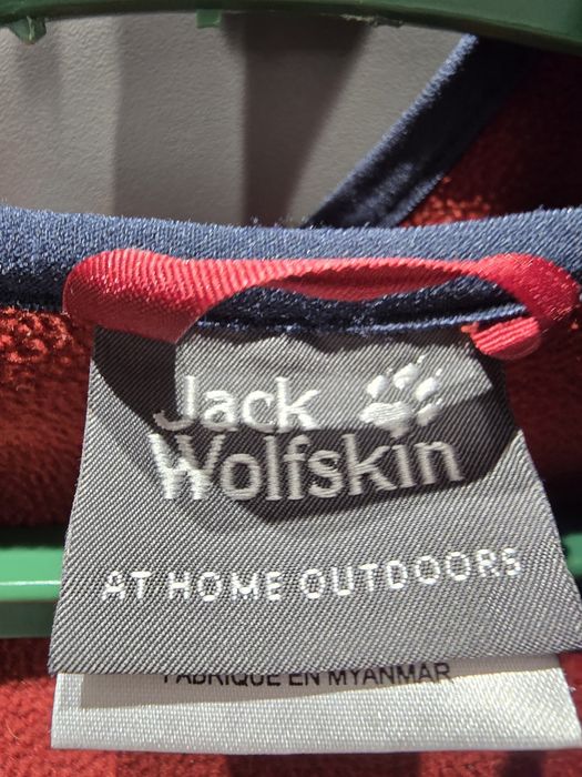 Продам мужская флисовая куртка Jack Wolfskin