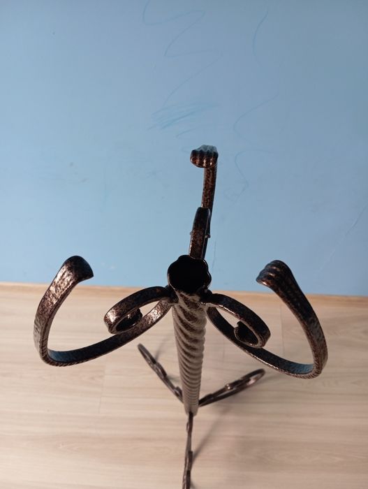 Kwietnik metalowy