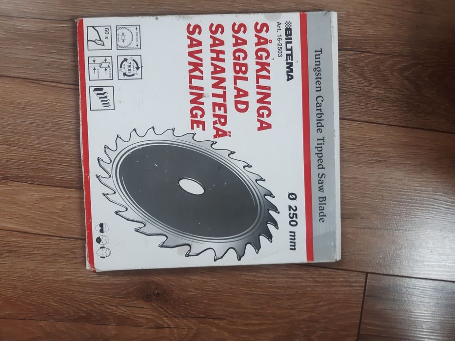 Stalowa tarcza, fi 250, 60 zębów. Biltema. Made in Nowegia
