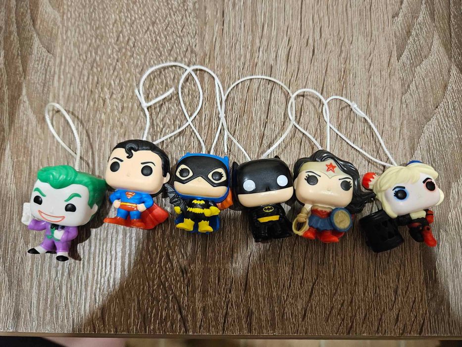 кіндер Joy DC колекція 2024 PL