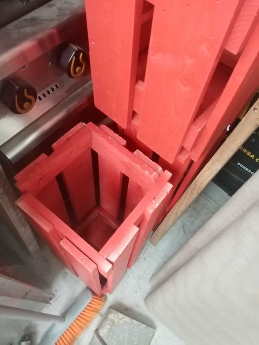 caixa para inserir vasos