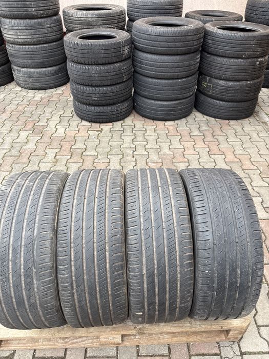 225/45/17 Barum комплект