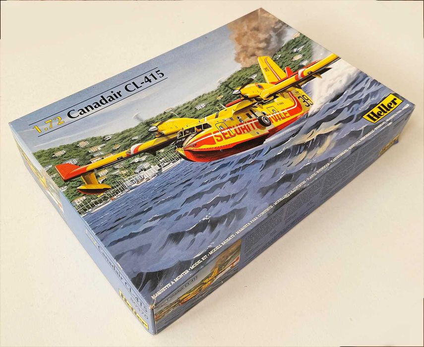 Heller_Canadair CL-415. Esc. 1:72. Completo e como novo.