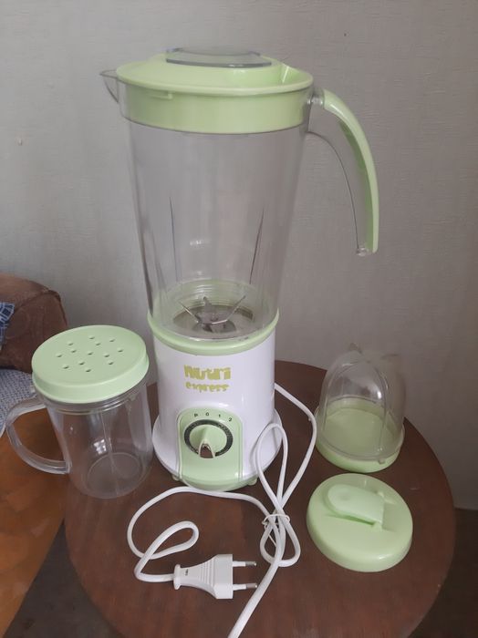 Продам блендер новый