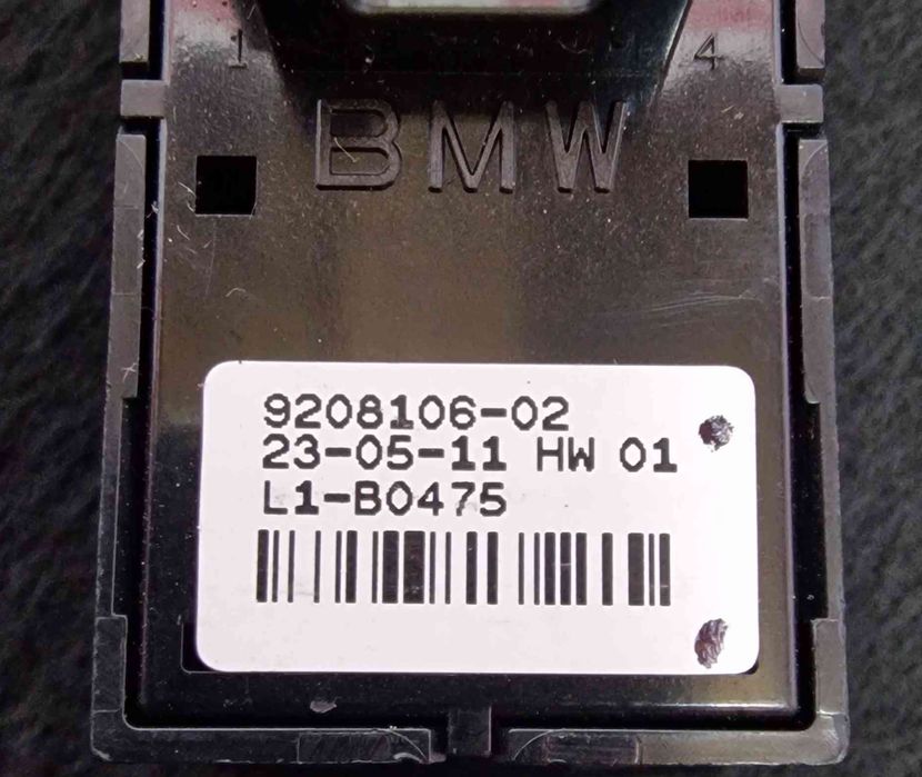 Comando / Botão / Interruptor Vidros Trás Direito 9208106-02 - BMW 1