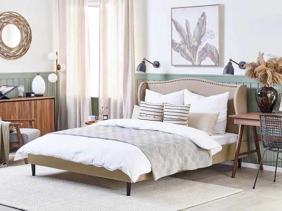 Cama de Casal em Tecido Estofada 140x200cm (Como Nova)
