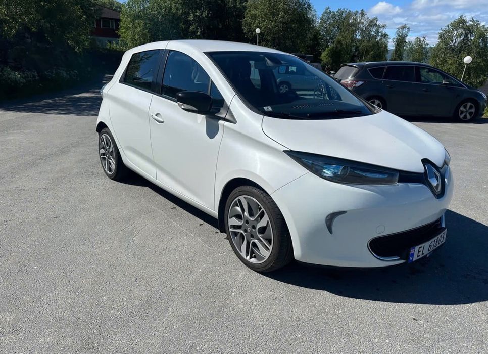 Renault Zoe 2015 року 22кВт з Європи