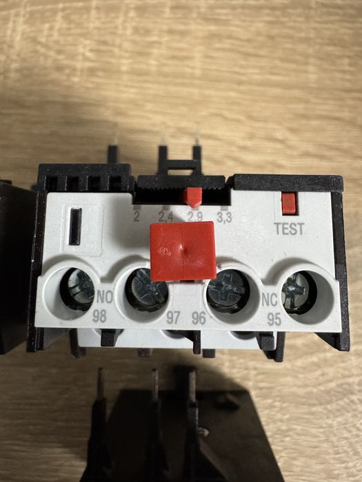 Теплове реле Lovato