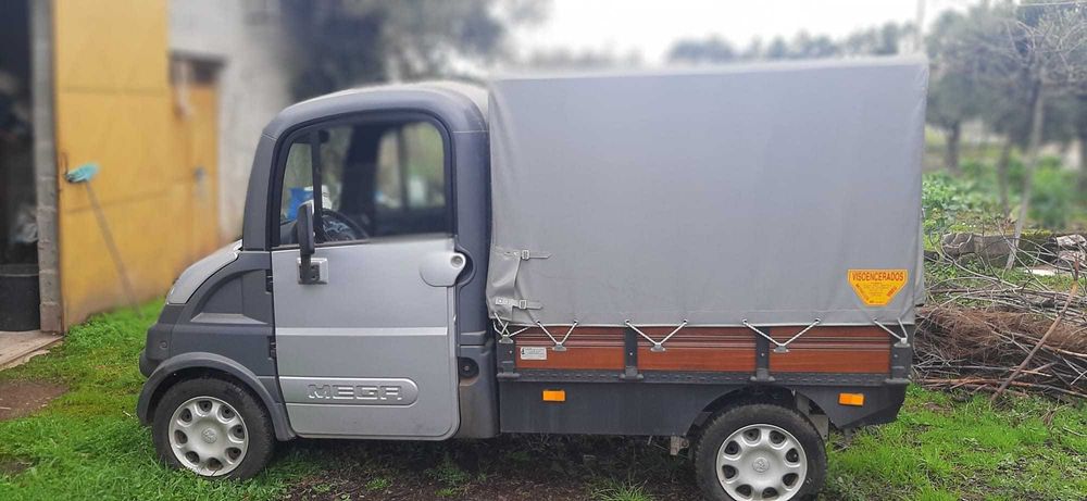 Aixam Mega Truck 2010