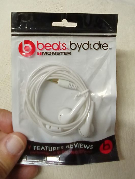 Auriculares com fio