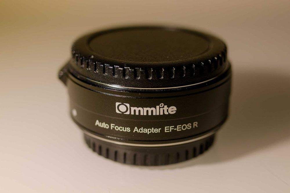 Commlite EF-EOS R adapter do Canona jak nowy!