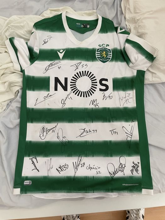 Camisola Sporting CP 2020/21 Assinada pelo Plantel Campeão – Proveniência Especial
