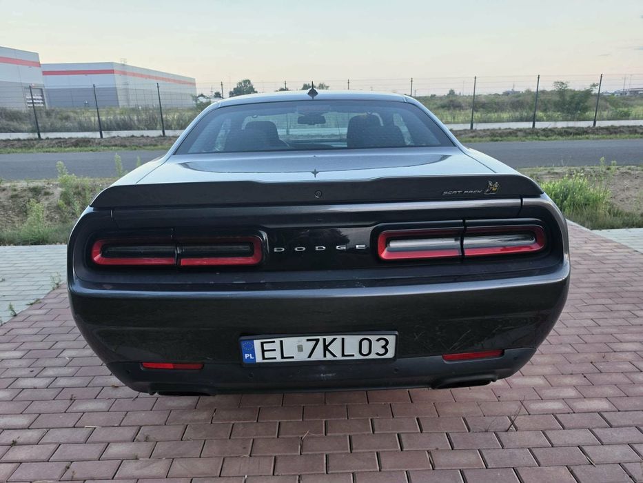 Dodge Challenger