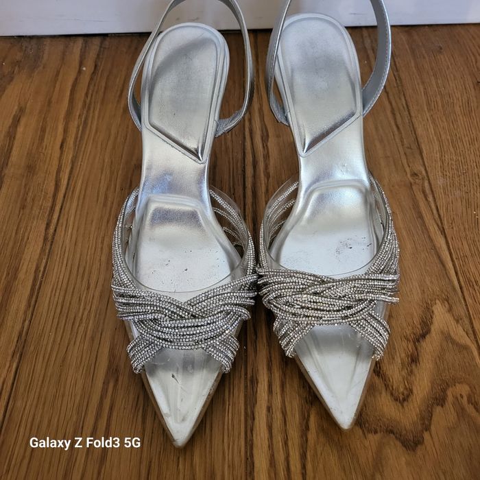 Szpilki Aldo z koralikami