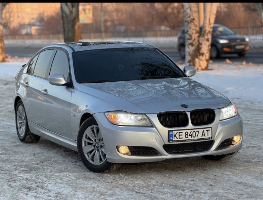 Продам Е90 FL 3.0 атмо полный привод!