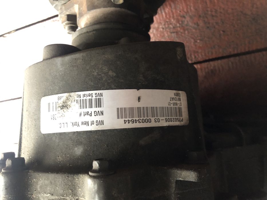 Роздатка Роздаточна коробка BMW E46 E53 E60 Е61 E70 E83 F25 X5 X3