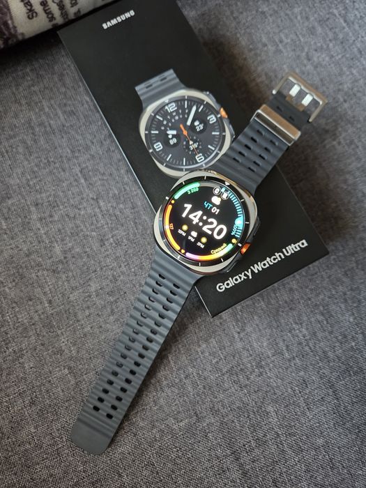 Смарт часы Samsung Galaxy watch Ultra