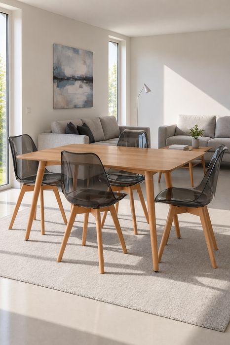 Mesa com cadeiras