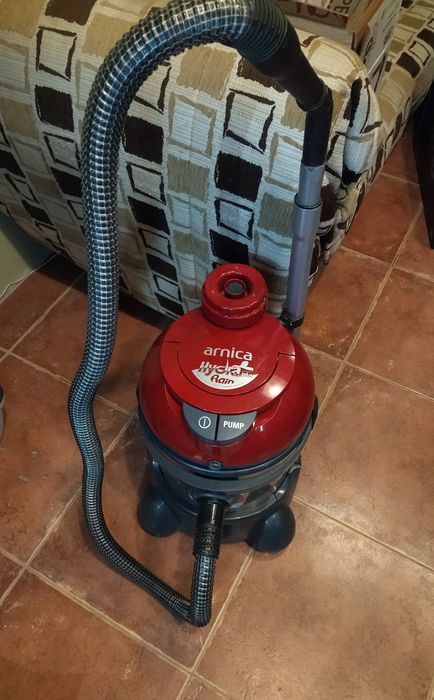 Пилосос миючий  Arnica